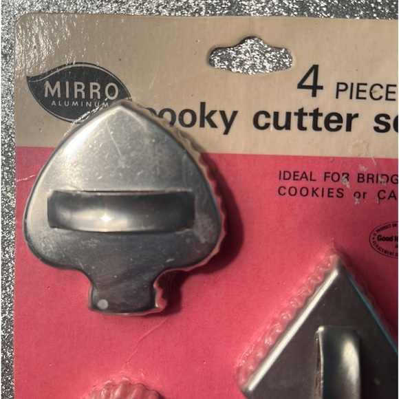 Vintage Bridge card suit cookie cutters - Picture 2 of 5